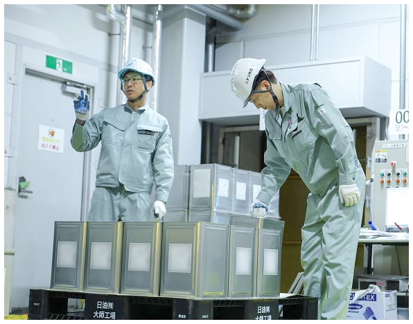 手荷役作業スタッフの写真